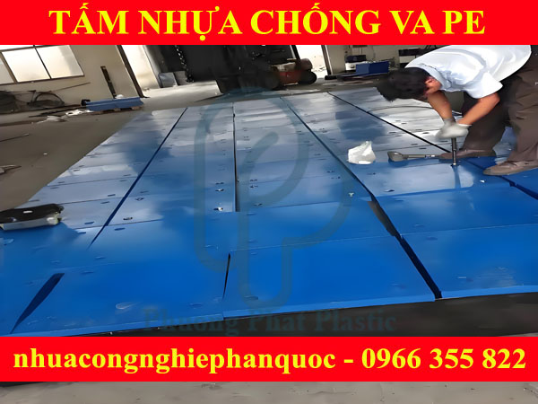 NHỰA CHỐNG VA TÀU